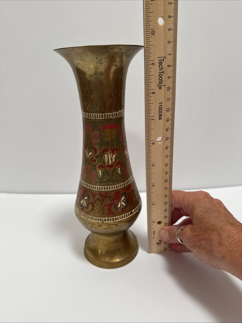 Solid Brass Decorative Vase with Red Accents hand etched from Saudi Arabia - Picture 11 of 11